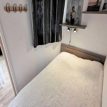 2 For 3 People Apartment Leucate